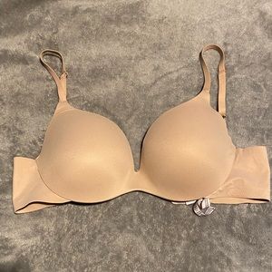 Victoria Secret Incredible Perfect Shape Bra